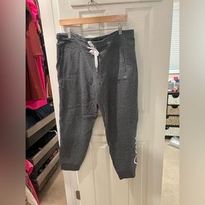 CALVIN KLEIN - grey joggers